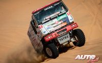 Ignacio Casale, al volante de un Tatra Phoenix, durante una etapa del Rally Dakar 2022.