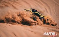 Wei Han, al volante del SMG HW2021 Buggy, durante una etapa del Rally Dakar 2022.