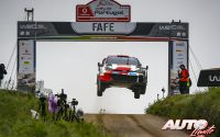 Elfyn Evans, al volante del Toyota GR Yaris Rally1 WRC, durante el Rally de Portugal 2022, puntuable para el Campeonato del Mundo de Rallies WRC.