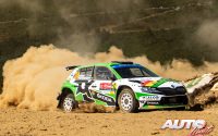 Marco Bulacia, al volante del Skoda Fabia Evo Rally2 WRC 2, durante el Rally de Portugal 2022, puntuable para el Campeonato del Mundo de Rallies WRC 2.