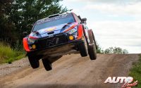 Ott Tänak, al volante del Hyundai i20 N Rally1 WRC, durante el Rally de Estonia 2022, puntuable para el Campeonato del Mundo de Rallies WRC.