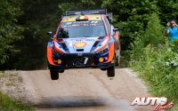 Thierry Neuville, al volante del Hyundai i20 N Rally1 WRC, durante el Rally de Estonia 2022, puntuable para el Campeonato del Mundo de Rallies WRC.