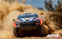 Ott Tanak, al volante del Hyundai i20 N Rally1 WRC, durante el Rally Safari de Kenia 2022, puntuable para el Campeonato del Mundo de Rallies WRC.