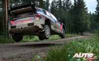 Thierry Neuville, al volante del Hyundai i20 N Rally1 WRC, durante el Rally de Finlandia 2022, puntuable para el Campeonato del Mundo de Rallies WRC.