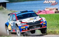 Sami Pajari, al volante del Skoda Fabia Evo Rally2 WRC 2, durante el Rally de Finlandia 2022, puntuable para el Campeonato del Mundo de Rallies WRC 2.